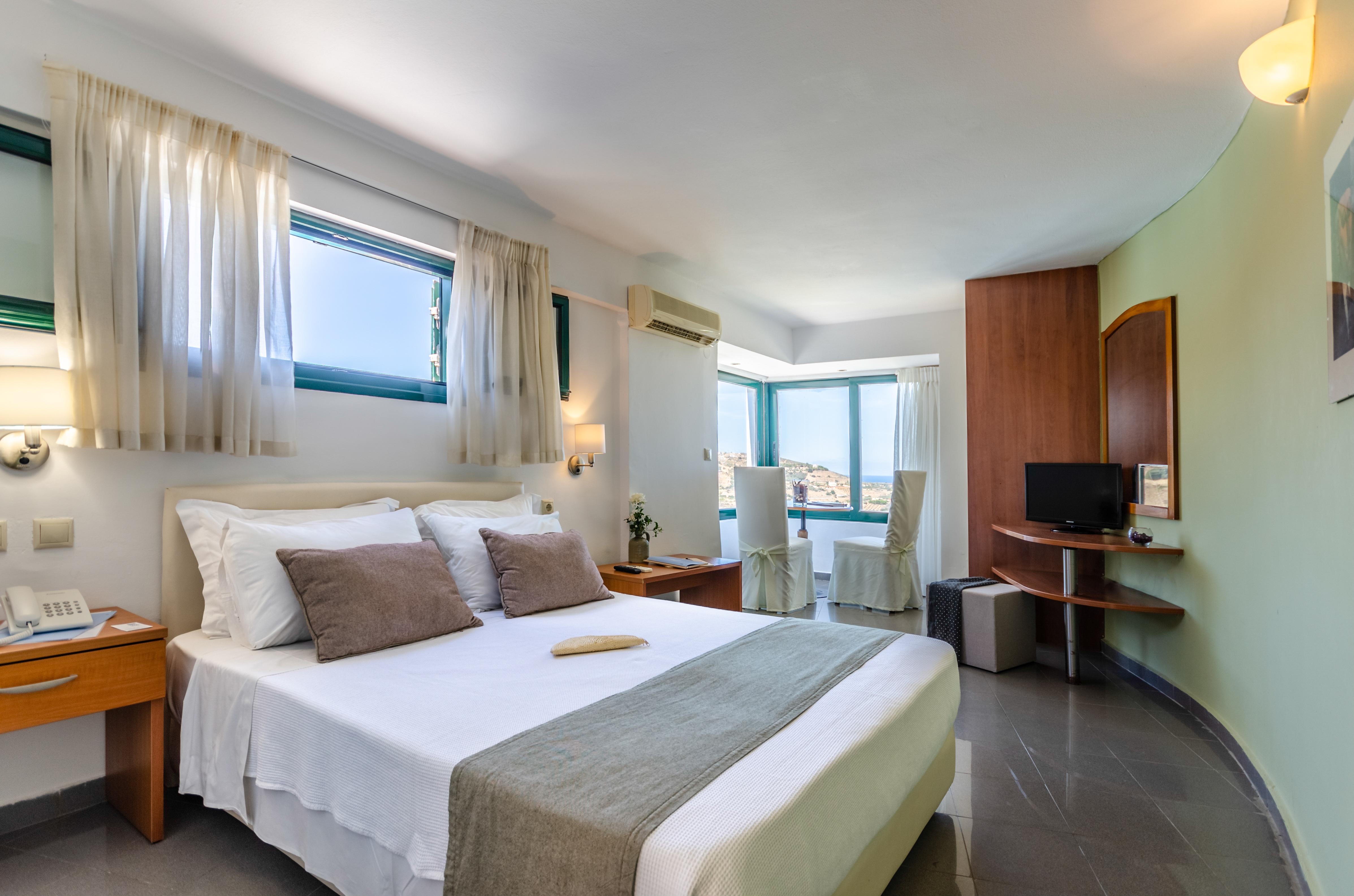 Pela Mare Hotel Агия-Пелагия  Экстерьер фото
