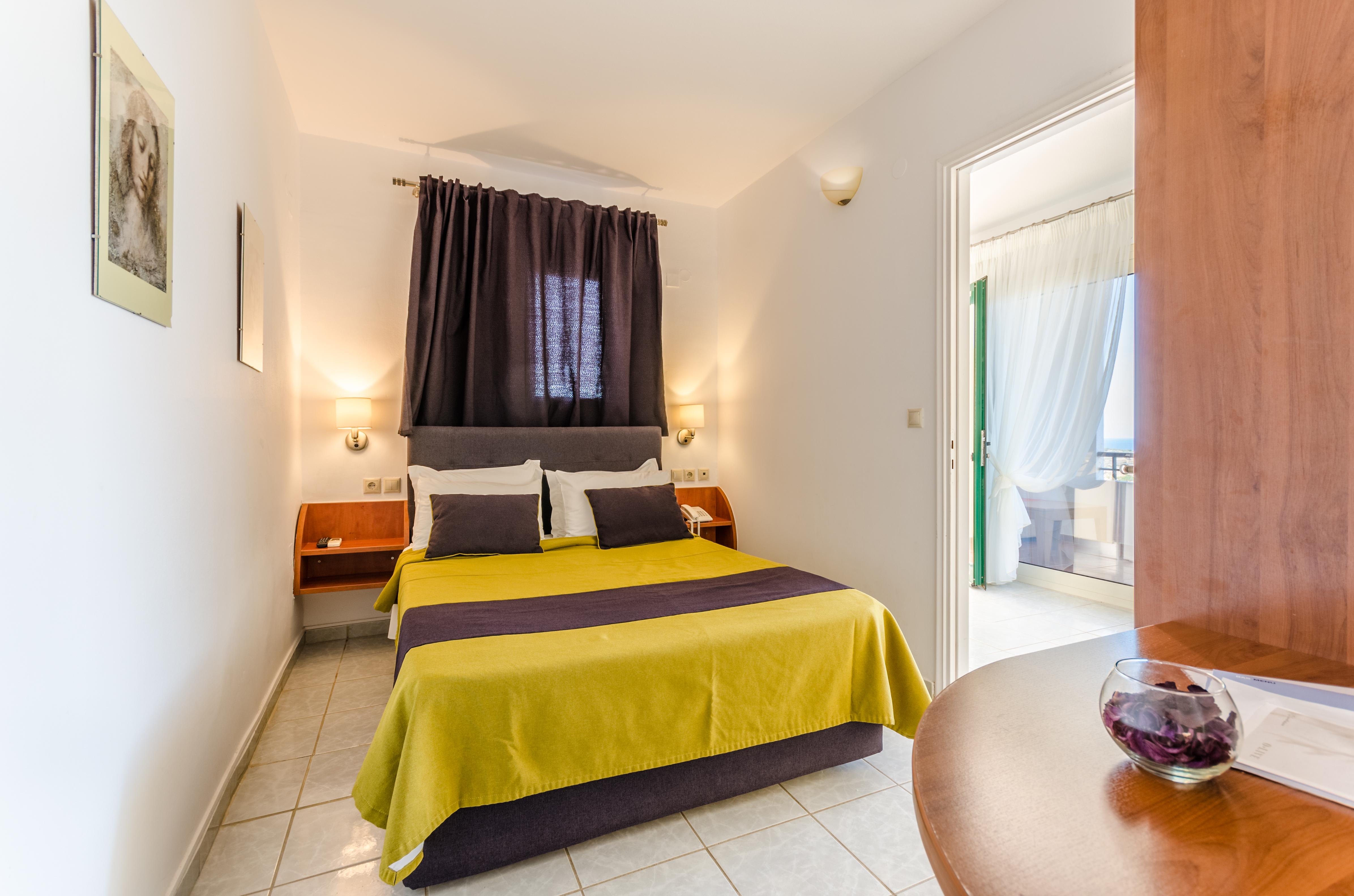Pela Mare Hotel Агия-Пелагия  Экстерьер фото
